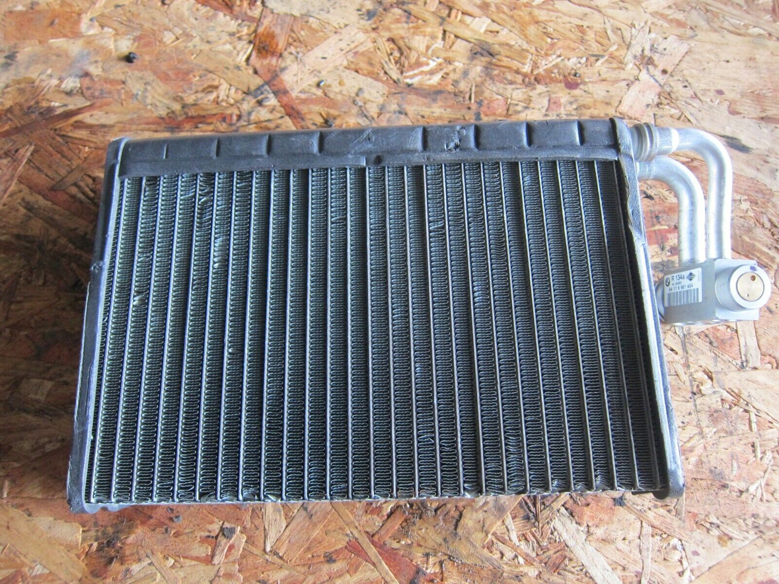 2011 RANGE ROVER VOGUE L322. A/C AIR CON MATRIX CONDENSOR RADIATOR