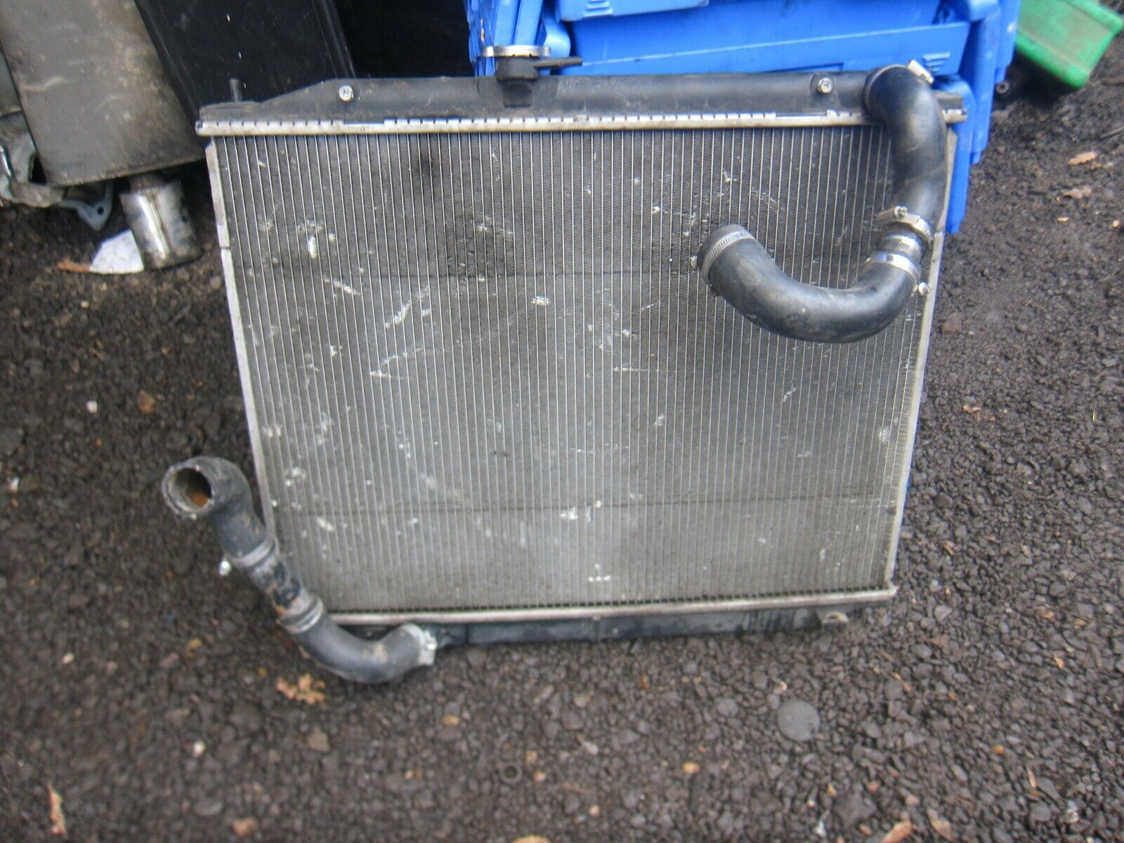 2003 NISSAN NAVARA D22. 2.5 3.0 ZD30 COOLANT RADIATOR