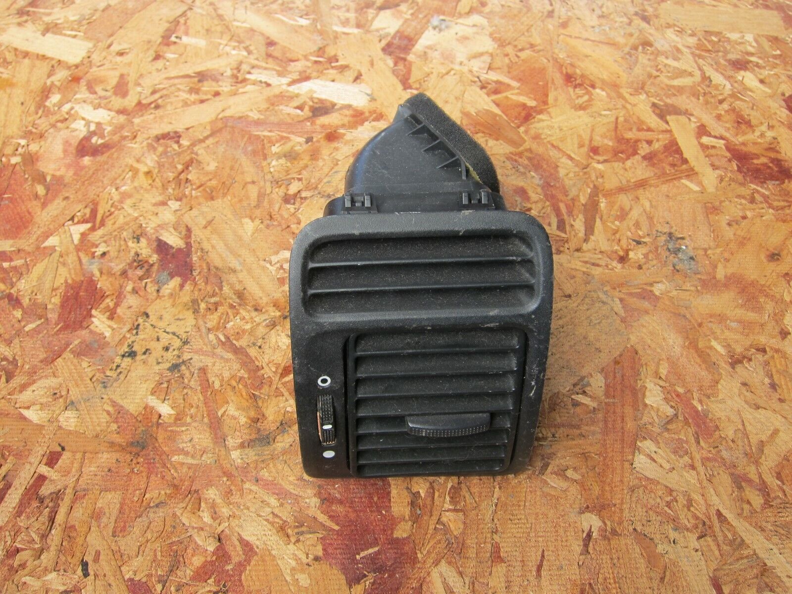 2002 HONDA CRV MK 2. AIR VENT