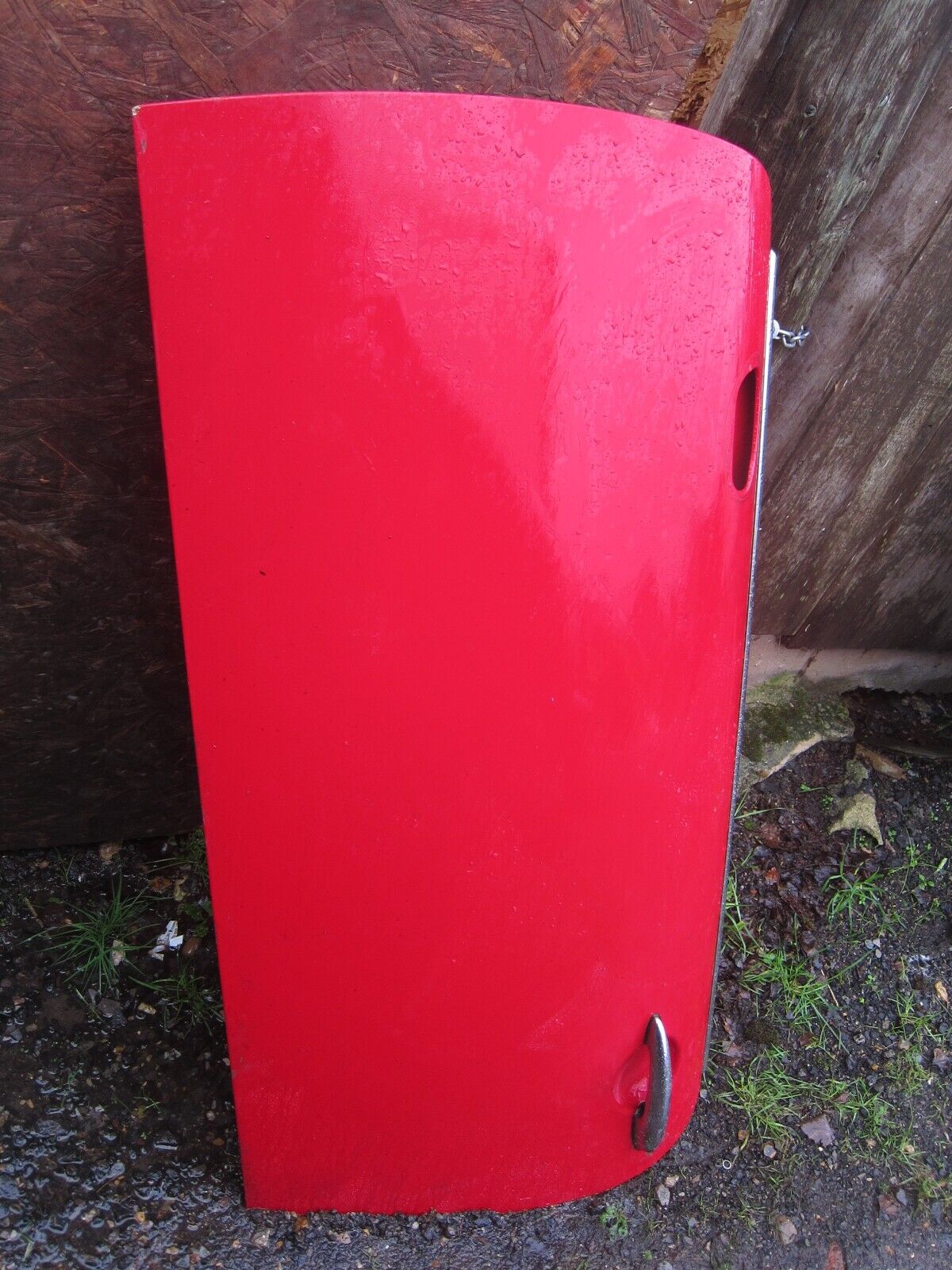 2003 MINI R52 1.6 PETROL. NS PASSENGER SIDE DOOR SHELL IN RED