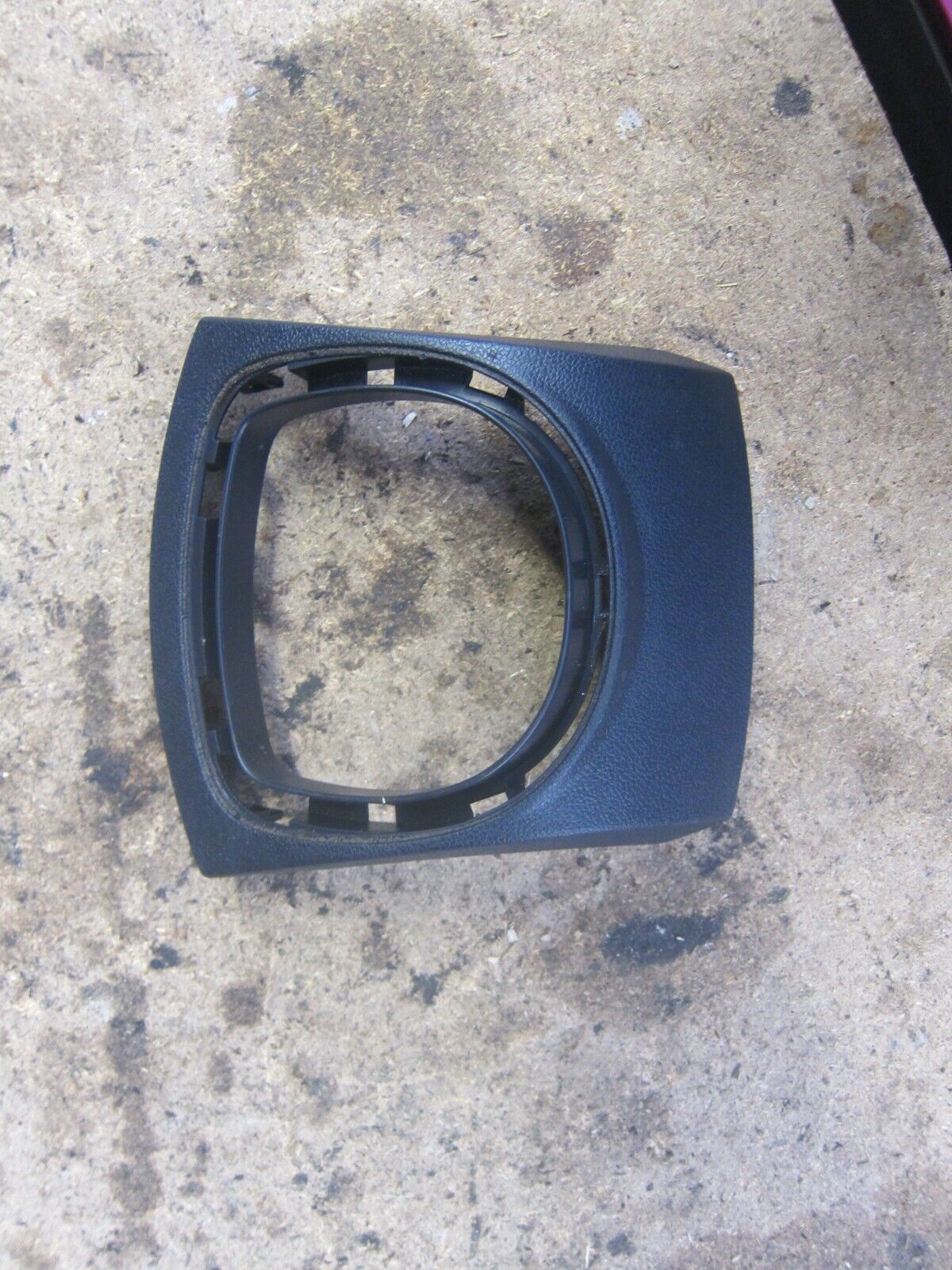 2006 RENAULT CLIO MK3. STEERING COWLING SURROUND