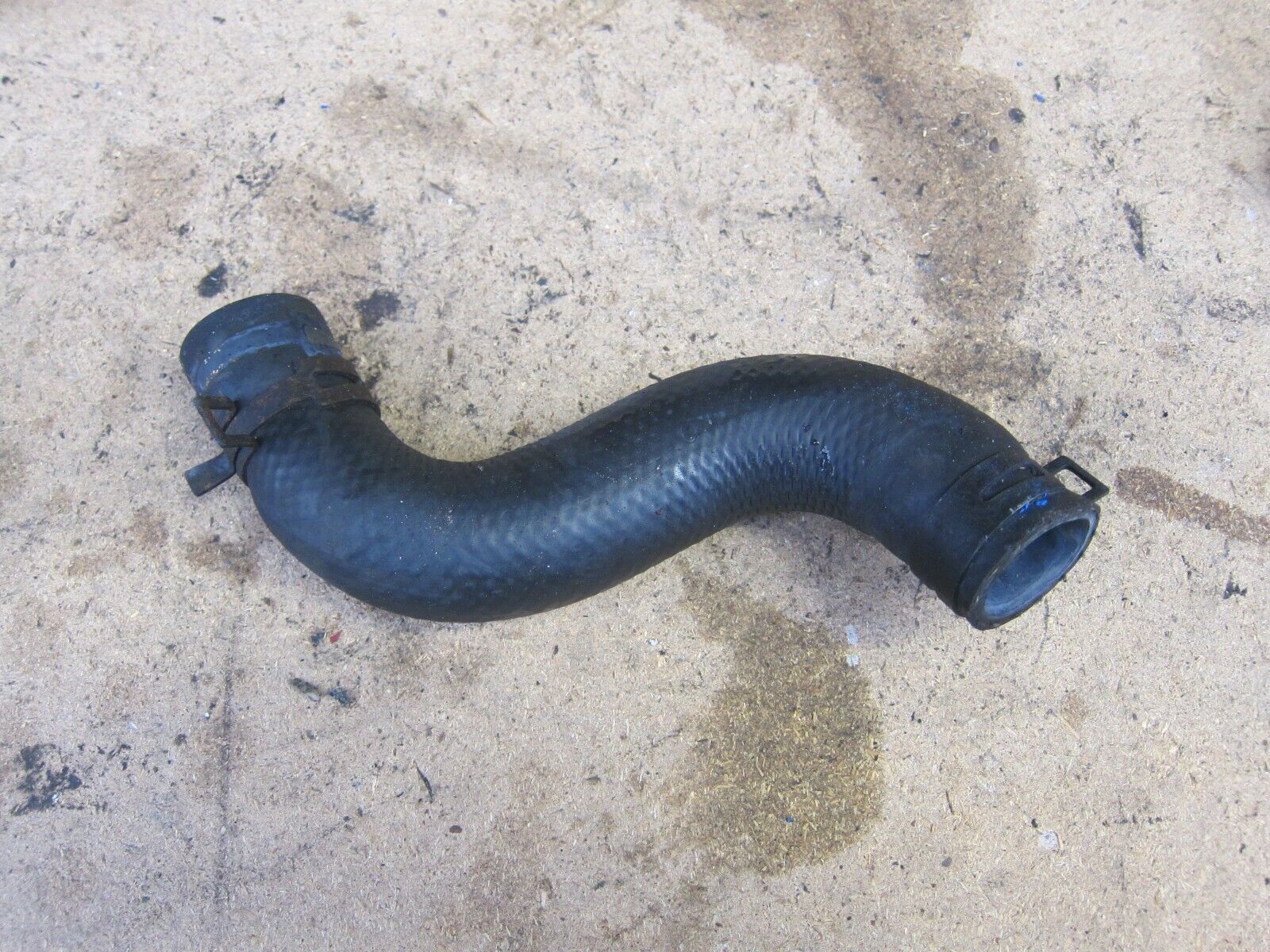 2002 TOYOTA COROLLA COOLANT PIPE