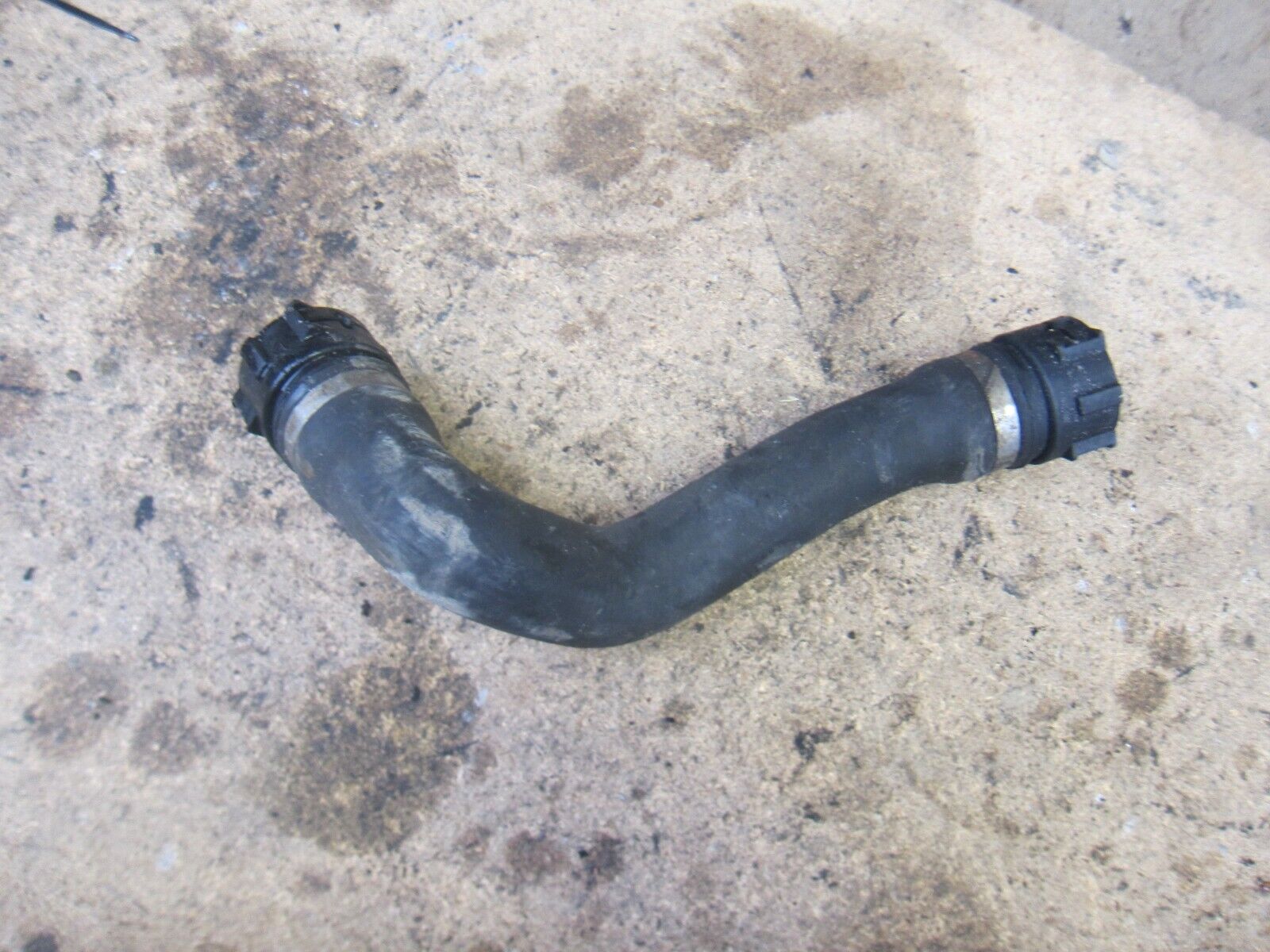 2006 BMW X5 E53. WATER HEATER COOLANT PIPE