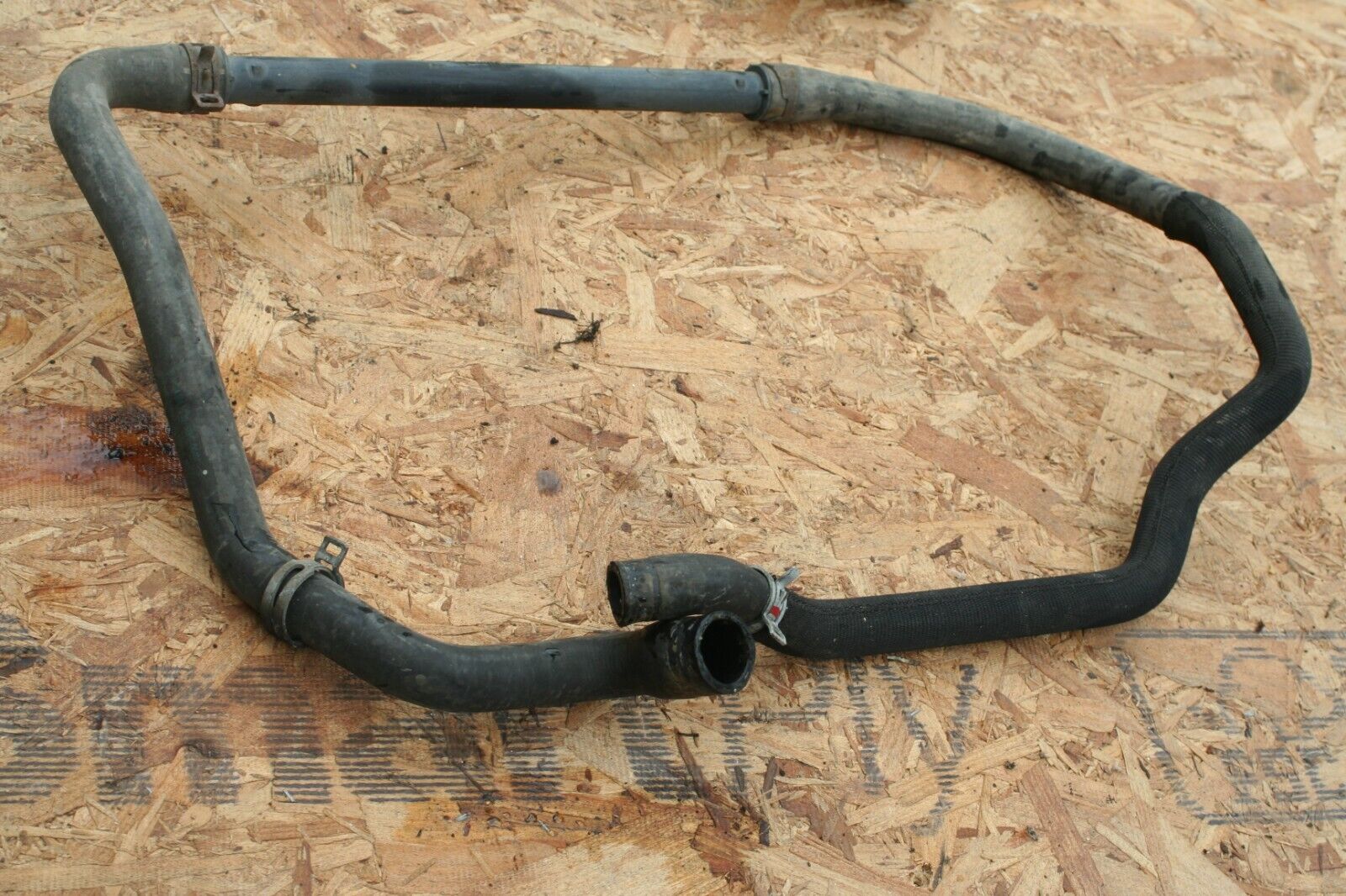 2006 MERCEDES ML 320 CDI W164. COOLANT PIPES