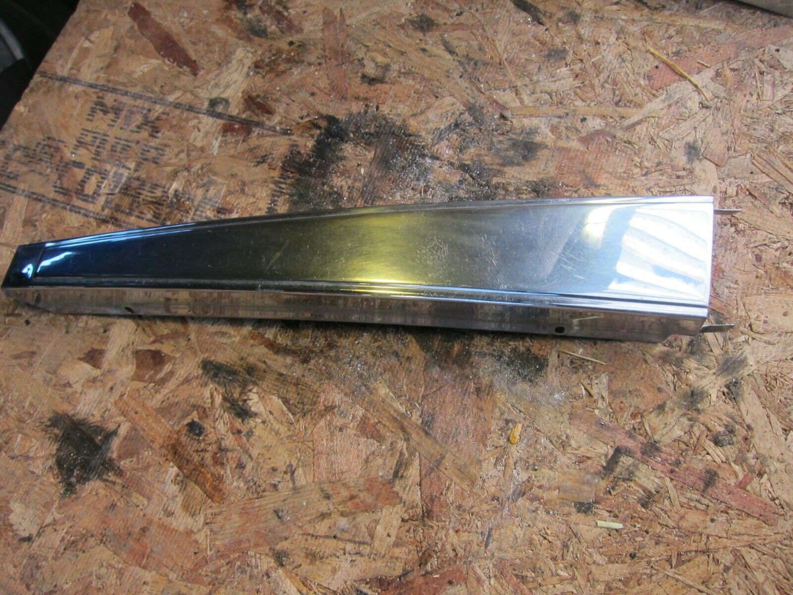 JAGUAR XJ40 B PILLAR DOOR TRIM CHROME