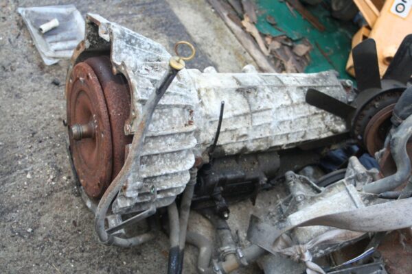 1988 BMW 525 E28. AUTOMATIC GEARBOX + TORQUE CONVERTER 4HP22