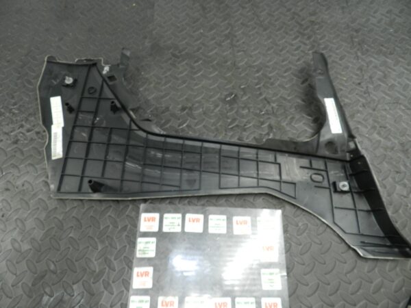 143. 2003 BMW E46 318Ci CONVERTIBLE. DRIVER SIDE REAR DOOR CARD TRIM 8204272 - Image 8