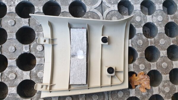 Mini Countryman 2014 R60 - O/S Drivers Side D Column Trim Cover 9801278 - Image 2