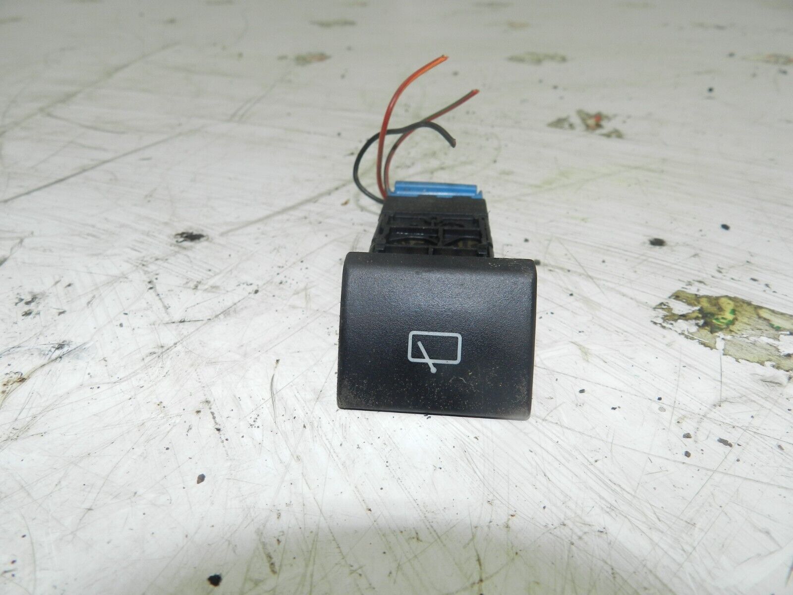 2006 LAND ROVER FREELANDER 1 FACELIFT TD4 L314. REAR SCREEN WIPER SWITCH BUTTON